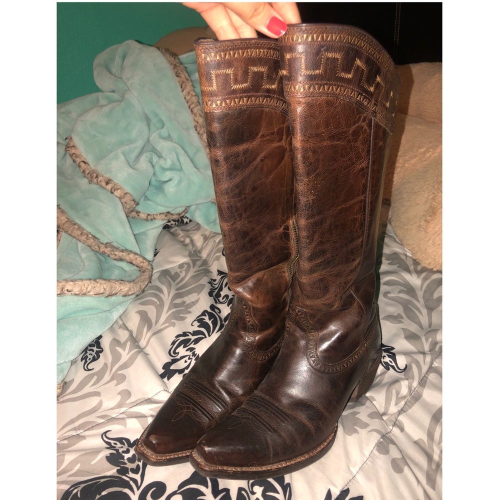 Ariat Cowboy Boots